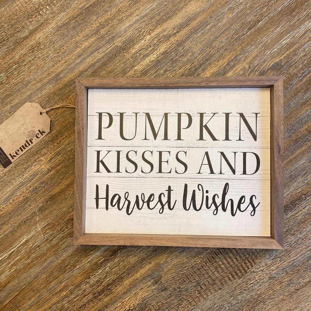 Pumpkin Kisses & Harvest Wishes Sign NWT